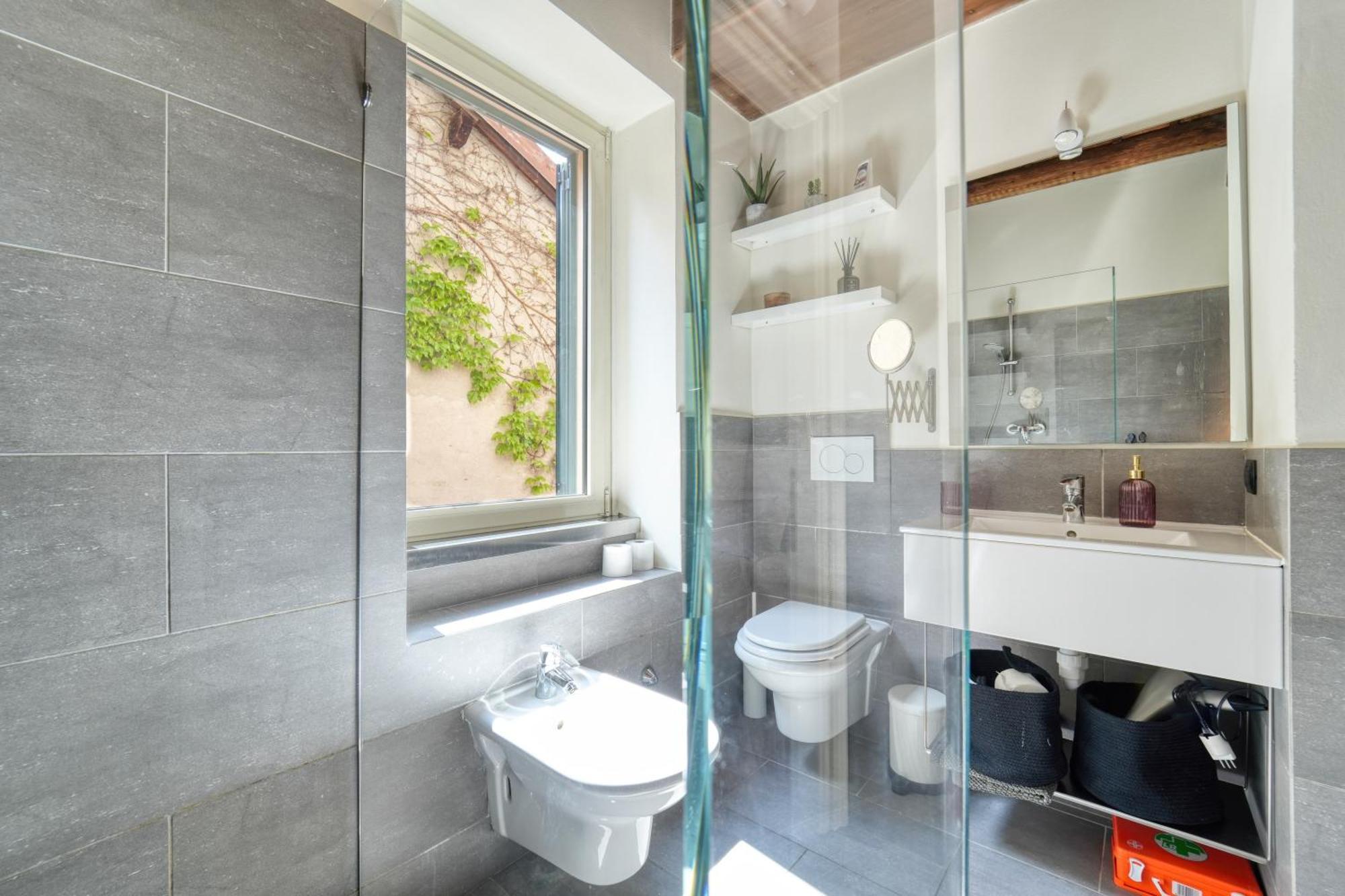 Ferienwohnung Casa Di Milo Cernobbio Exterior foto