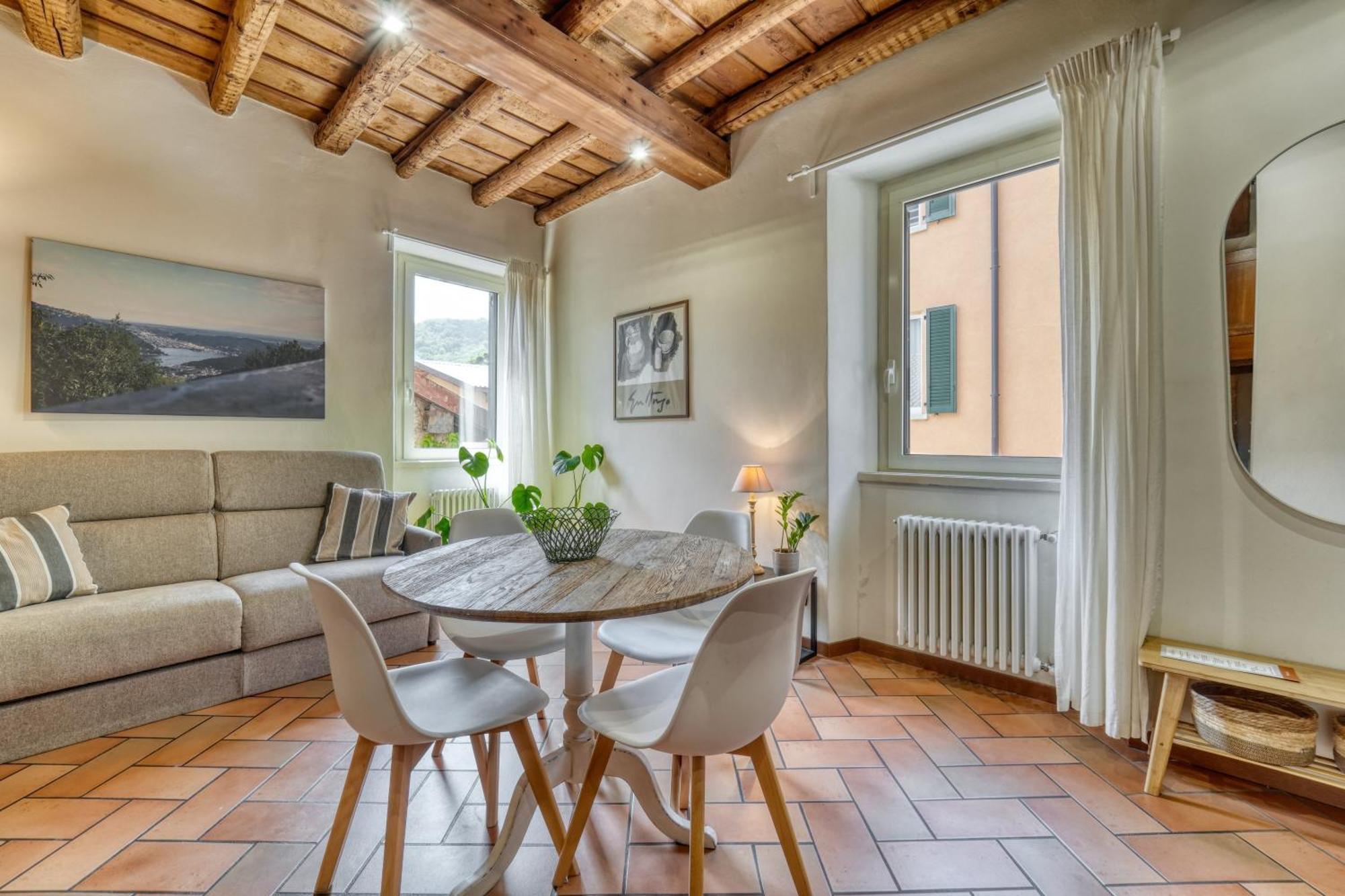 Ferienwohnung Casa Di Milo Cernobbio Exterior foto