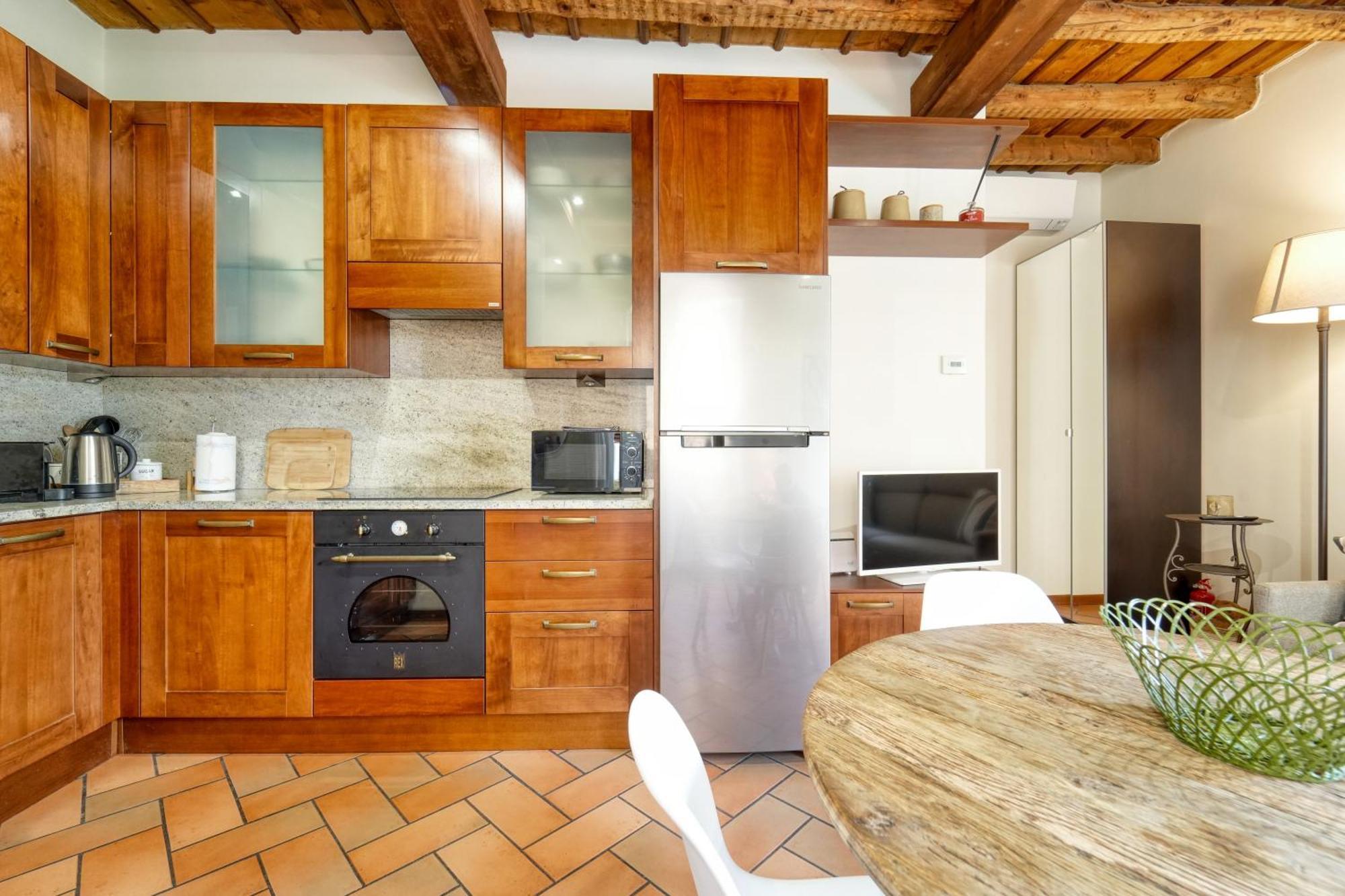 Ferienwohnung Casa Di Milo Cernobbio Exterior foto